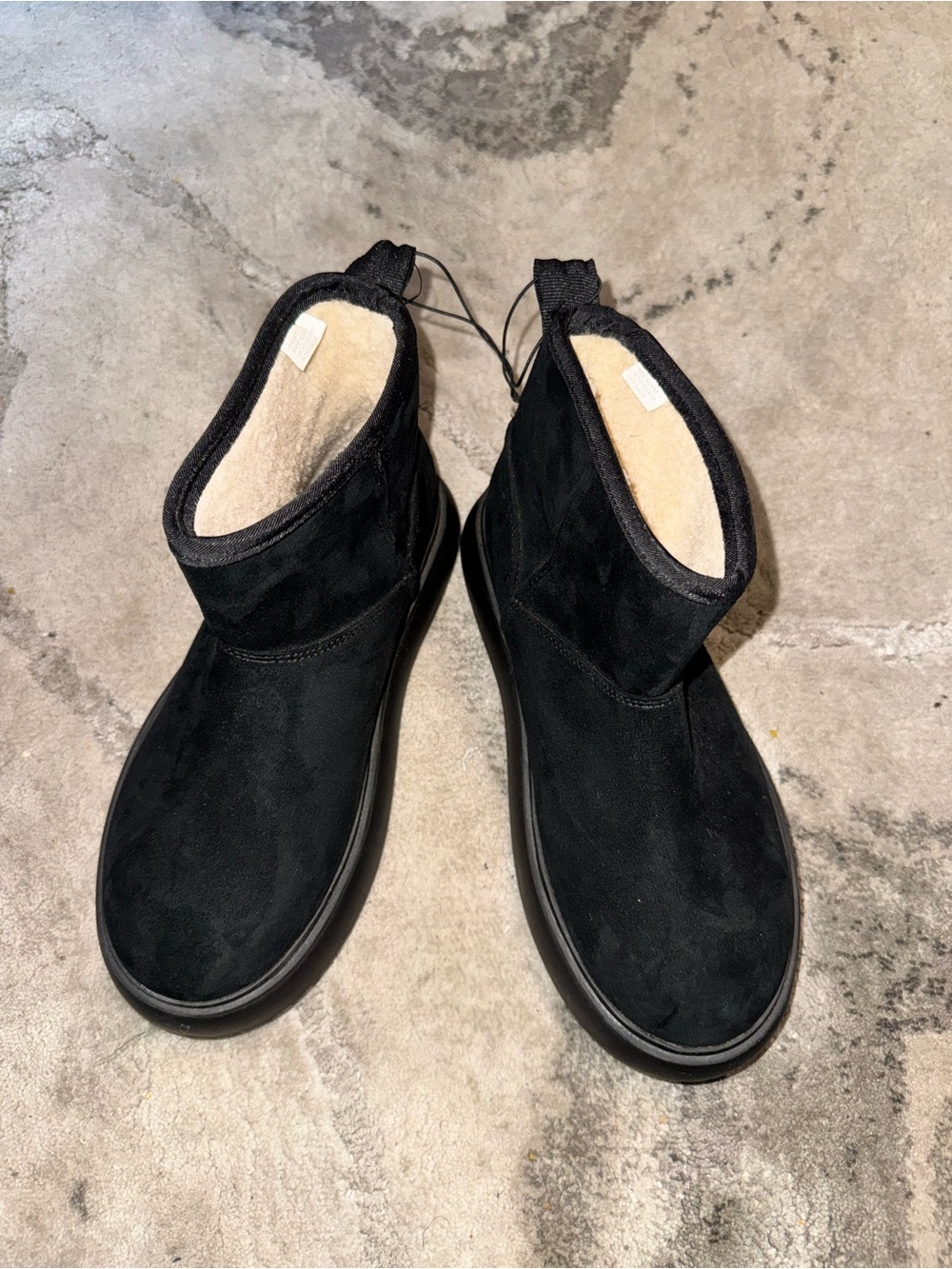 Forever 21 Kids Black Faux-Suede Ankle Boots with Cream Lining